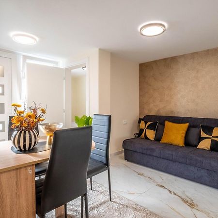 Premium Relax Rooms Novi Vinodolski Luaran gambar