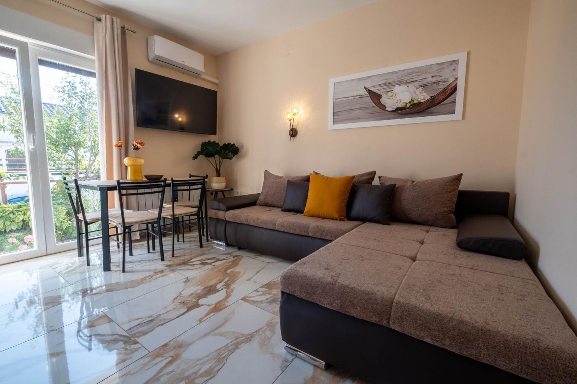 Premium Relax Rooms Novi Vinodolski Luaran gambar